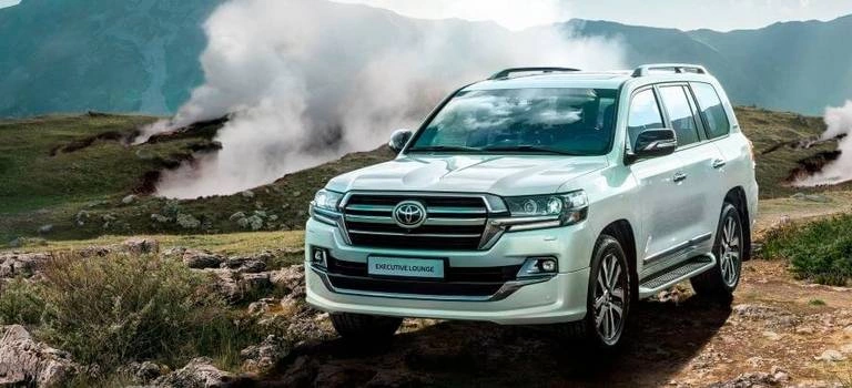 Toyota представляет новую топовую версию Land&nbsp;Cruiser&nbsp;200 Executive Lounge